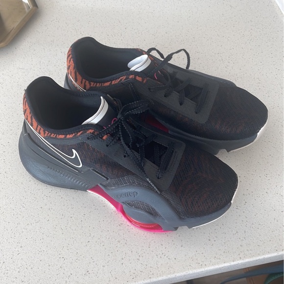 Nike Women’s Athletic Shoes - Picture 1 of 4